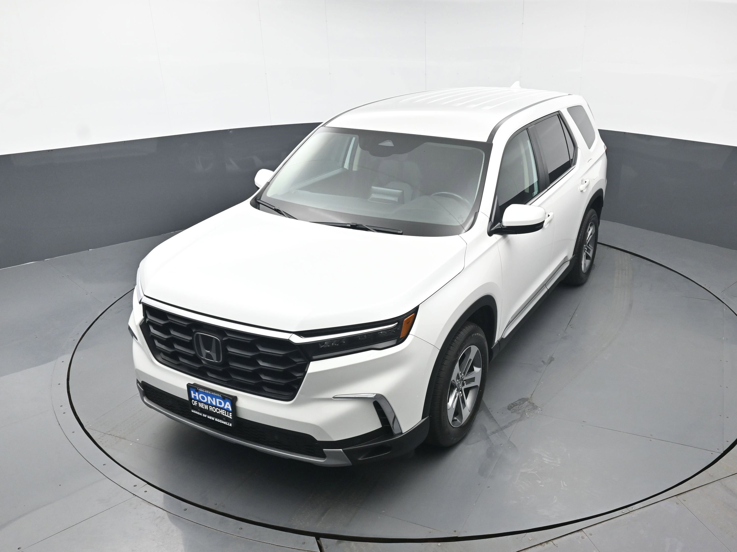 Certified 2024 Honda Pilot EX-L image 37
