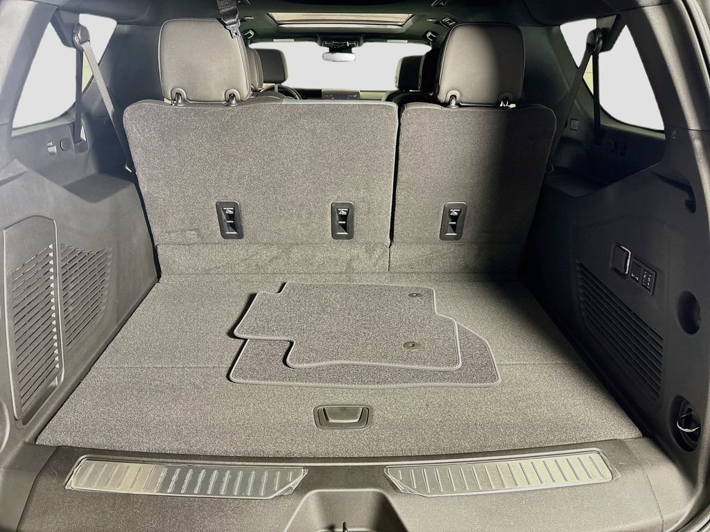 New 2026 GMC Yukon XL AT4 AWD/4WD image 27