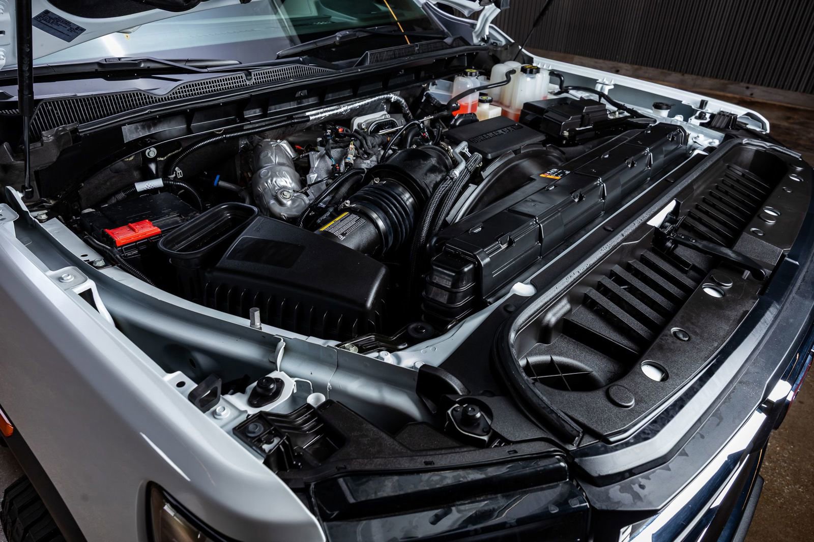 Used 2025 GMC Sierra 2500 SLT image 41