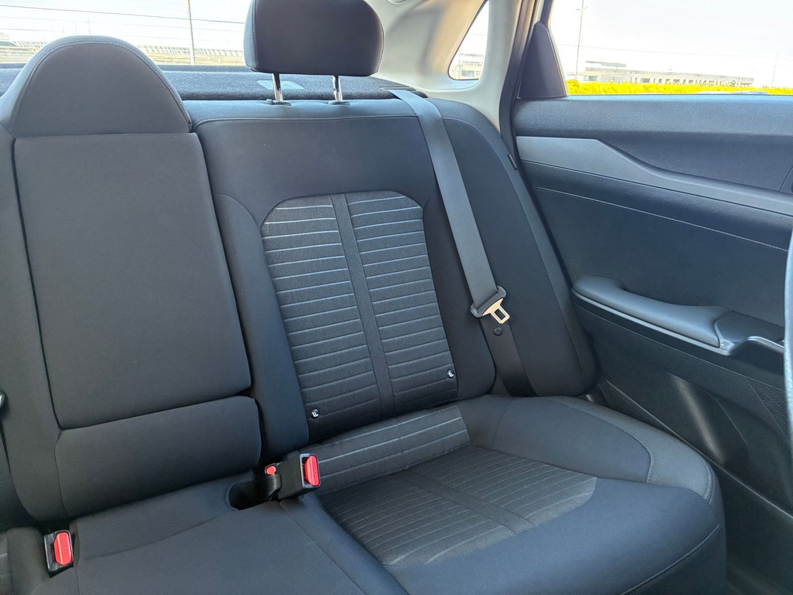 Used 2025 Kia K5 LXS image 36