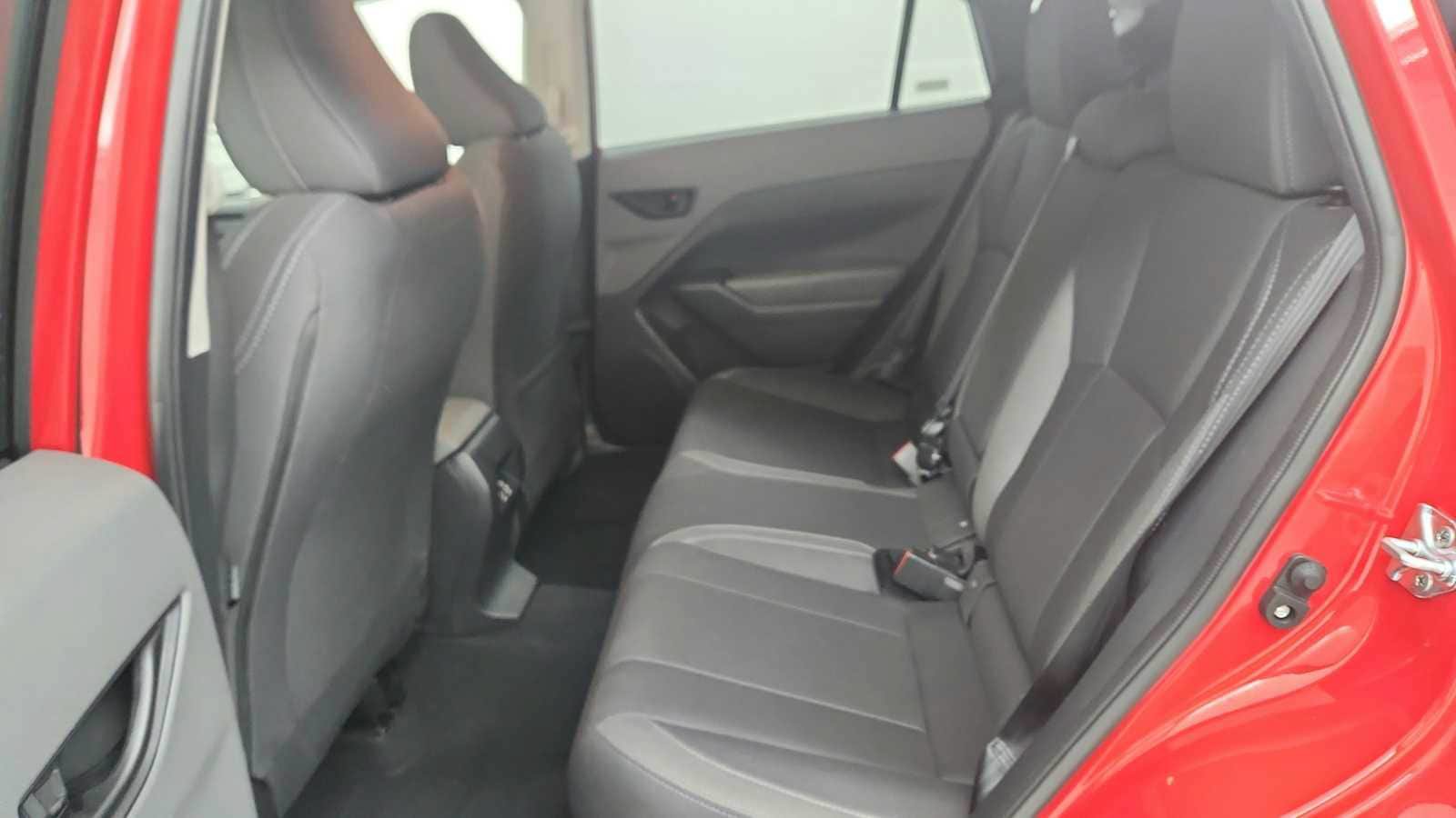 Used 2025 Subaru Crosstrek 2.5i Premium AWD/4WD image 24