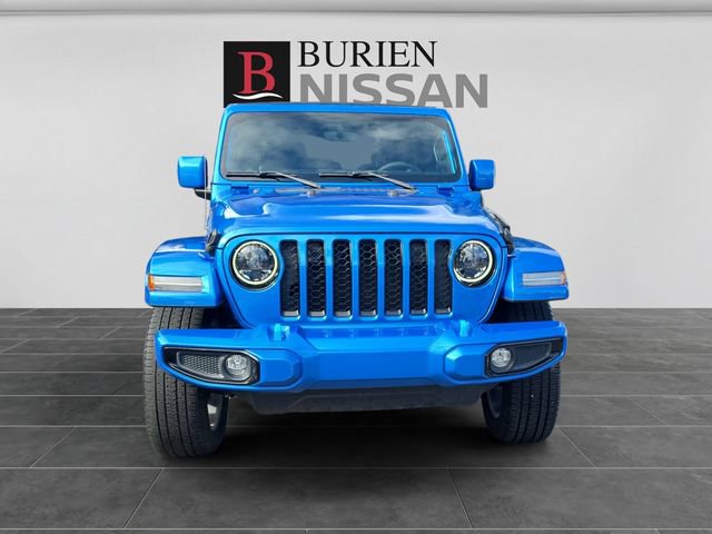 Used 2023 Jeep Wrangler Unlimited Sahara AWD/4WD image 8