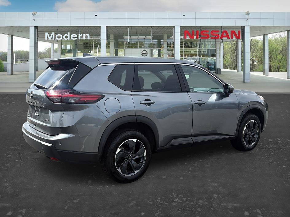 Certified 2025 Nissan Rogue SV AWD/4WD image 5