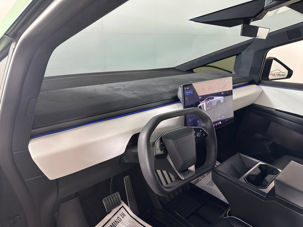 Used 2024 Tesla Cybertruck Cyberbeast AWD/4WD image 21