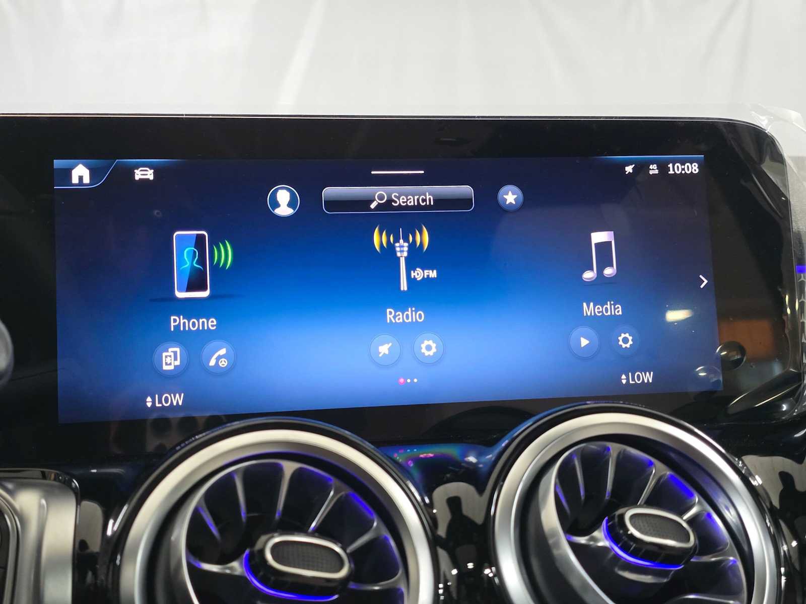 Certified 2026 Mercedes-Benz GLB 250 4MATIC image 30