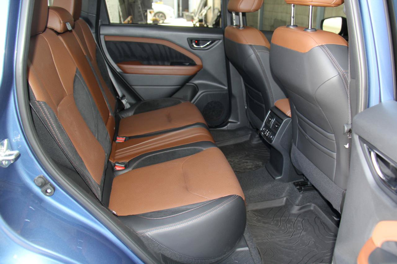 Used 2025 Subaru Forester Touring AWD/4WD image 31