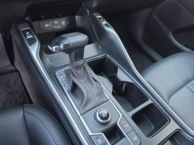 Certified 2025 Kia Sorento S FWD image 29