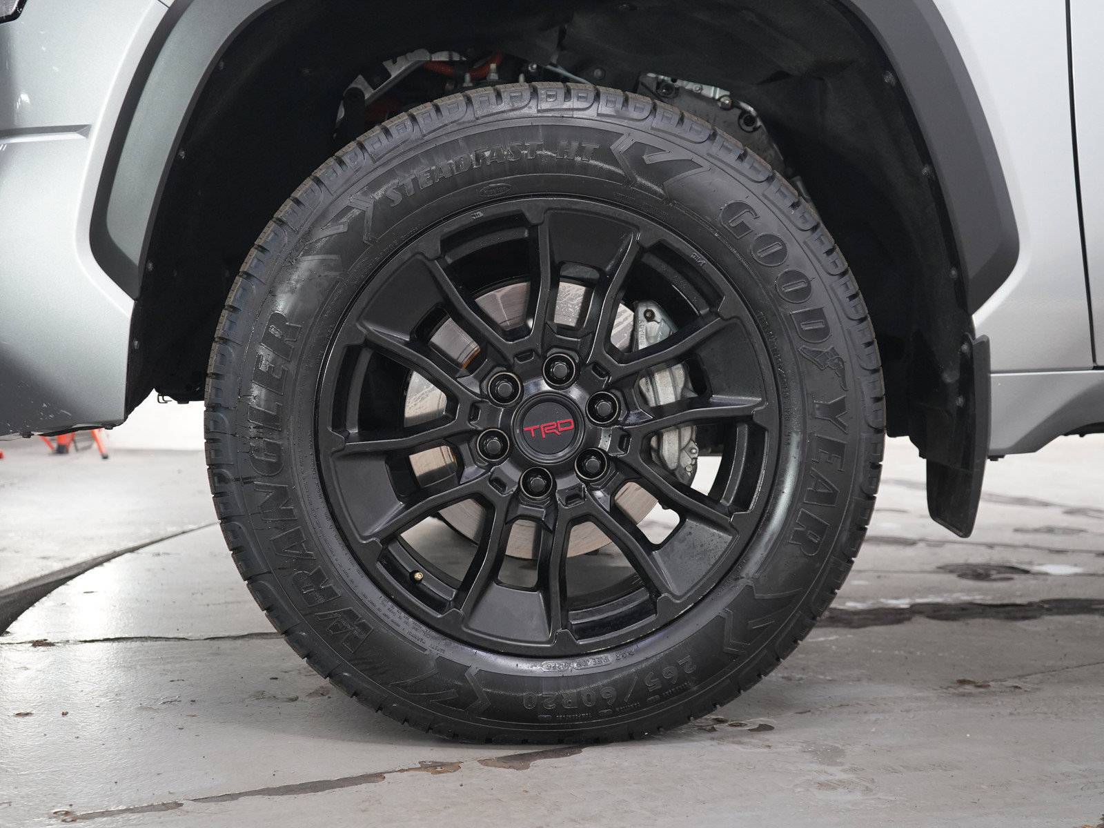 Used 2023 Toyota Tundra Limited w/ TRD Off-Road Package AWD/4WD image 30