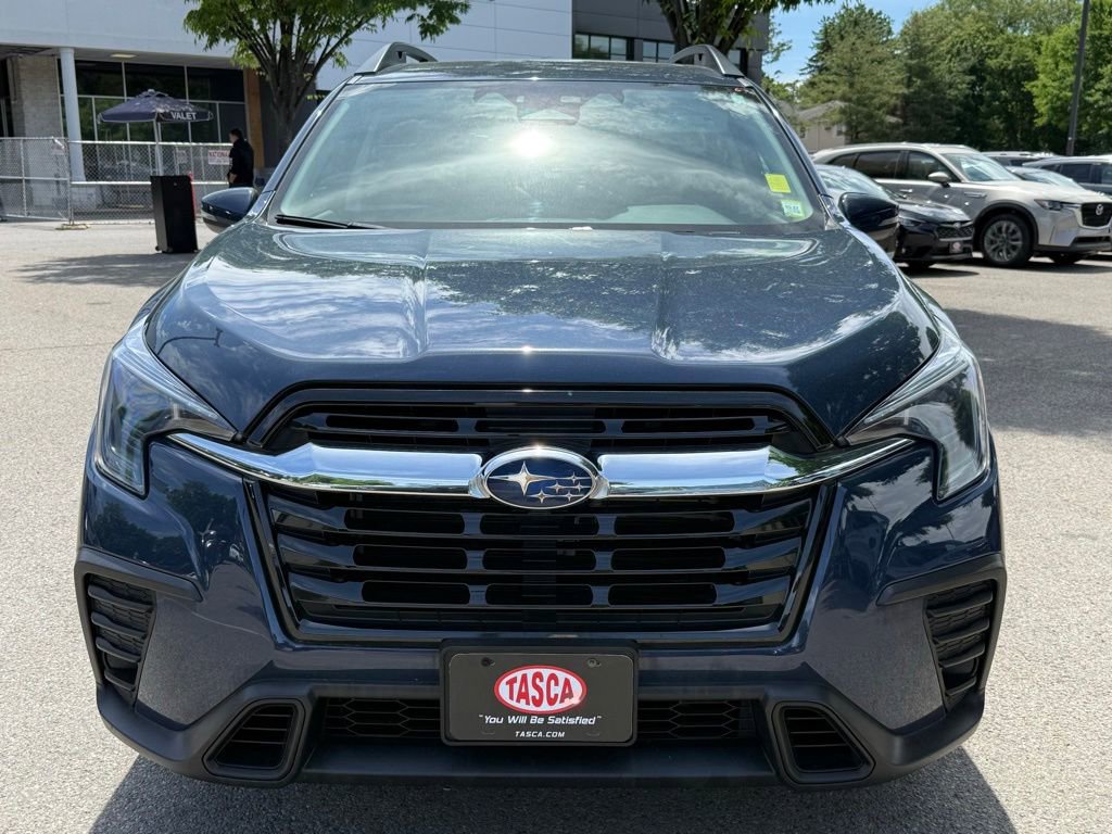 Used 2023 Subaru Ascent Premium w/ Convenience Package AWD/4WD image 3
