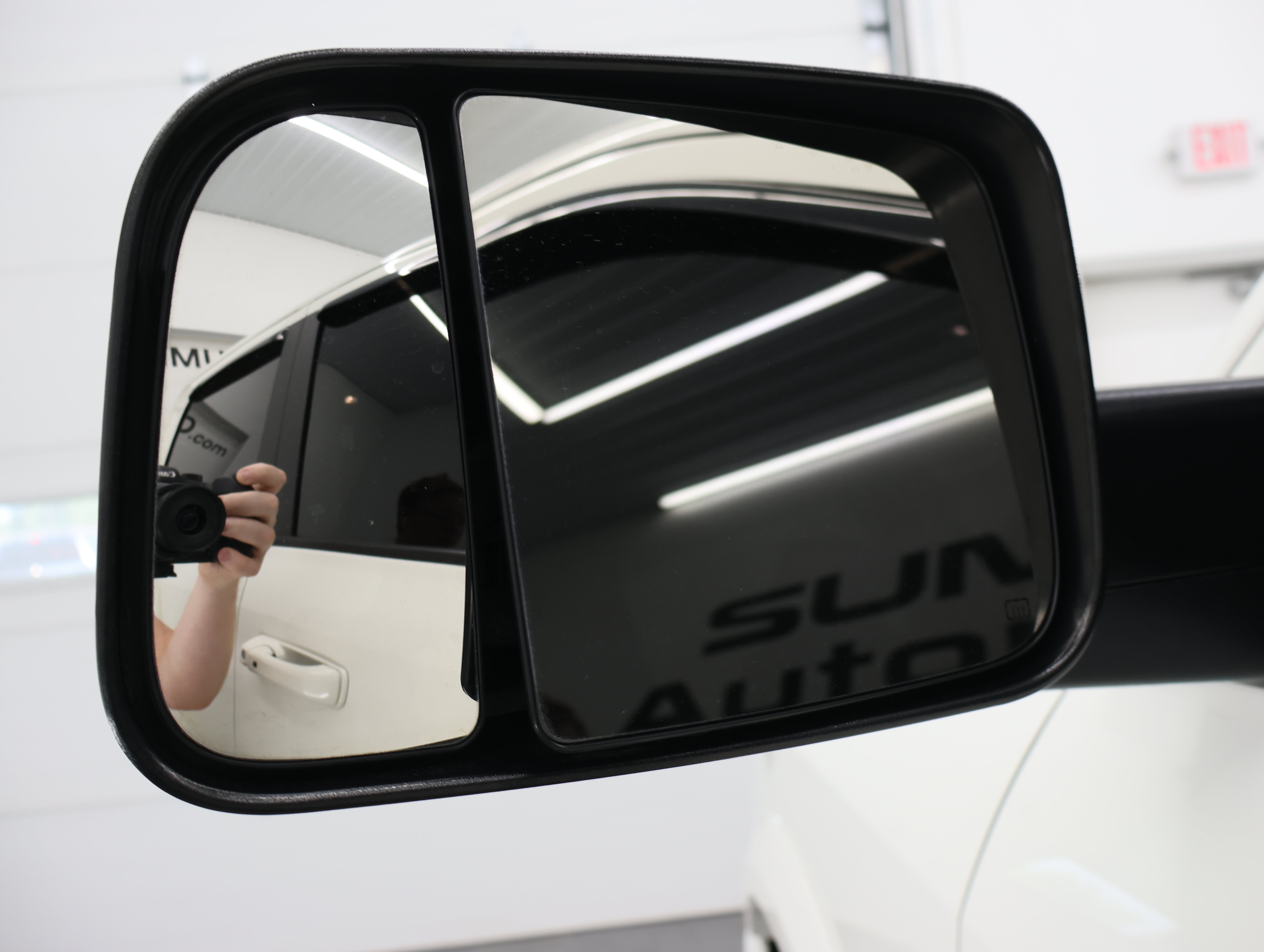 Used 2017 RAM 2500 Laramie w/ Sport Appearance Group AWD/4WD image 37