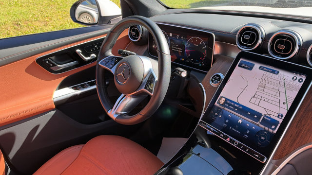 Certified 2023 Mercedes-Benz GLC 300 4MATIC image 15