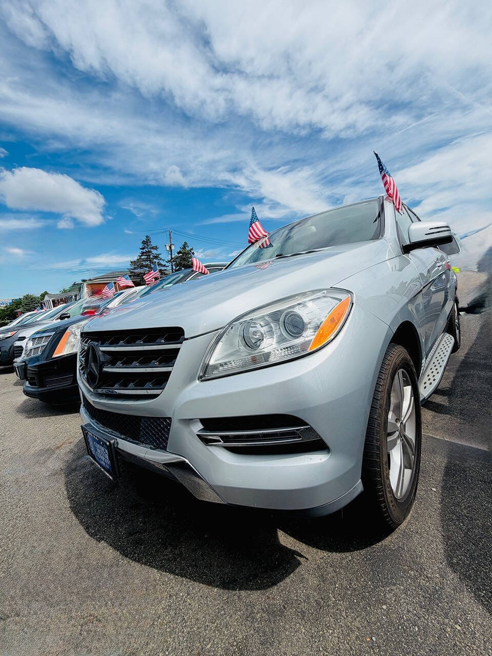 Used 2015 Mercedes-Benz ML 350 4MATIC w/ Premium 1 Package image 1