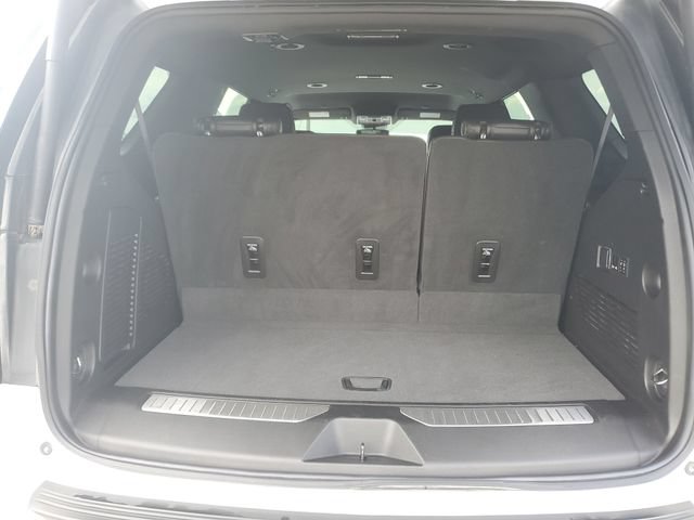 Used 2023 Chevrolet Tahoe RST w/ Luxury Package AWD/4WD image 9