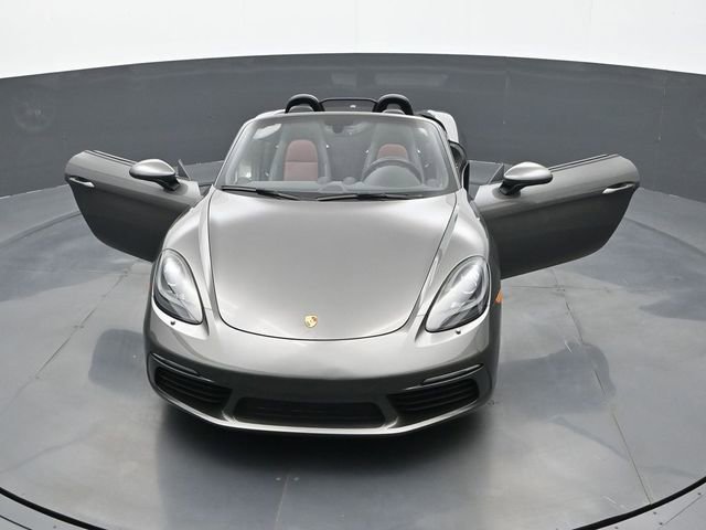 Certified 2018 Porsche 718 Boxster RWD image 27