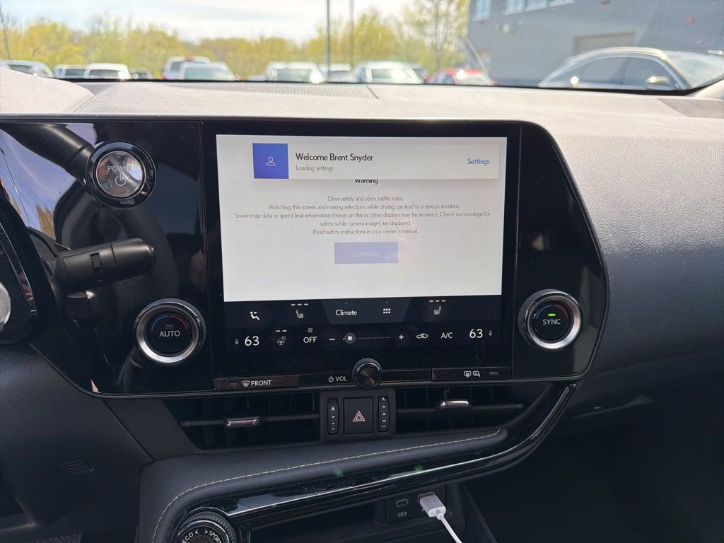 Used 2025 Lexus NX 350h AWD w/ Accessory Package (2T) image 30