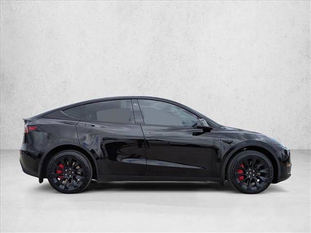 Used 2023 Tesla Model Y Long Range image 4