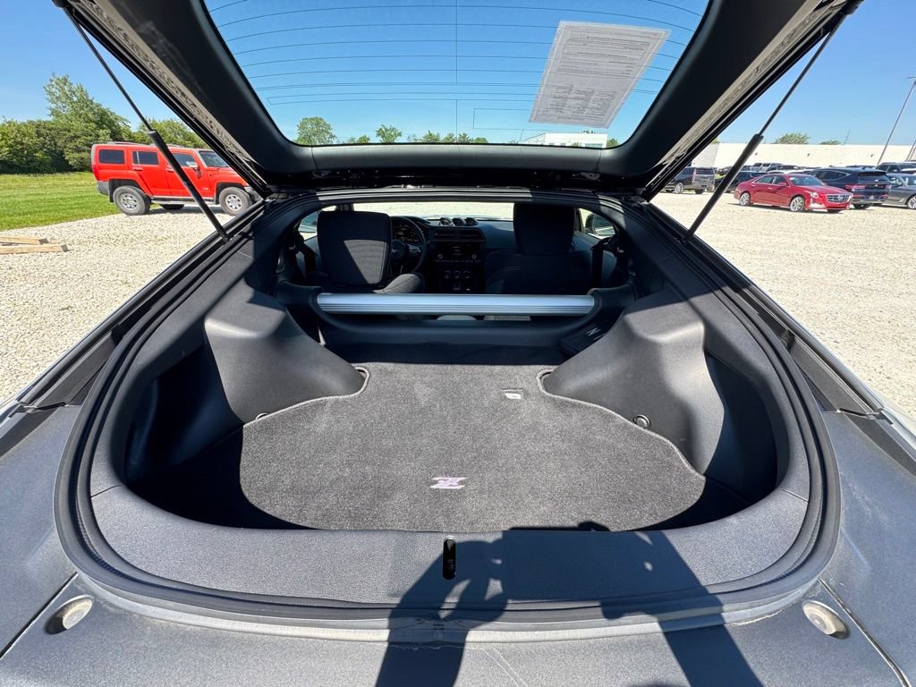 Used 2024 Nissan Z Sport w/ Floor Mat Package RWD image 12