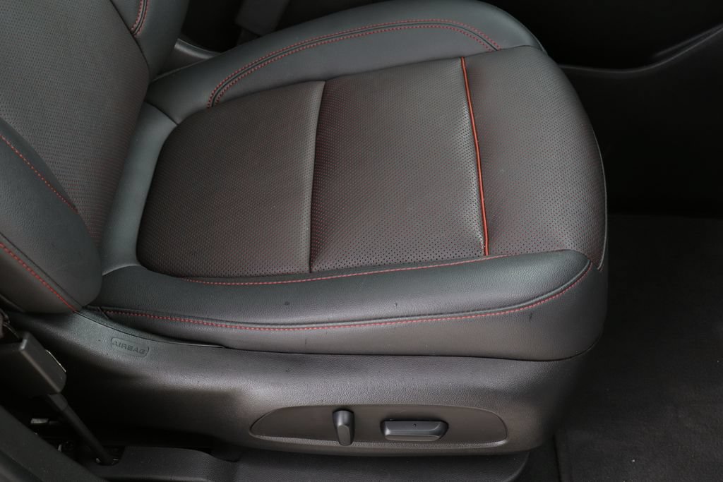 Used 2021 Chevrolet Blazer RS w/ Enhanced Convenience Package FWD image 29