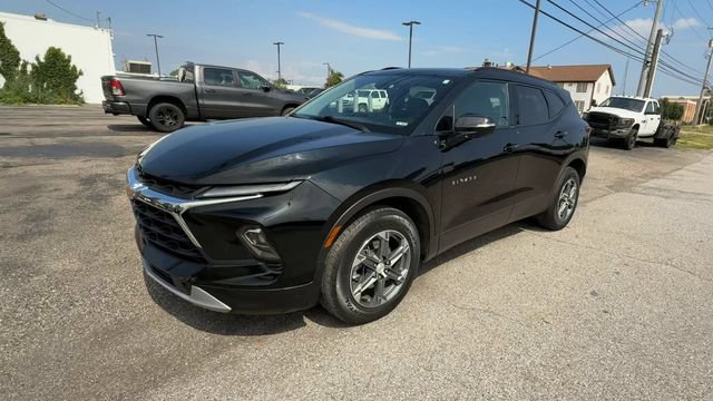 Certified 2024 Chevrolet Blazer LT w/ Sound & Technology Package FWD image 4