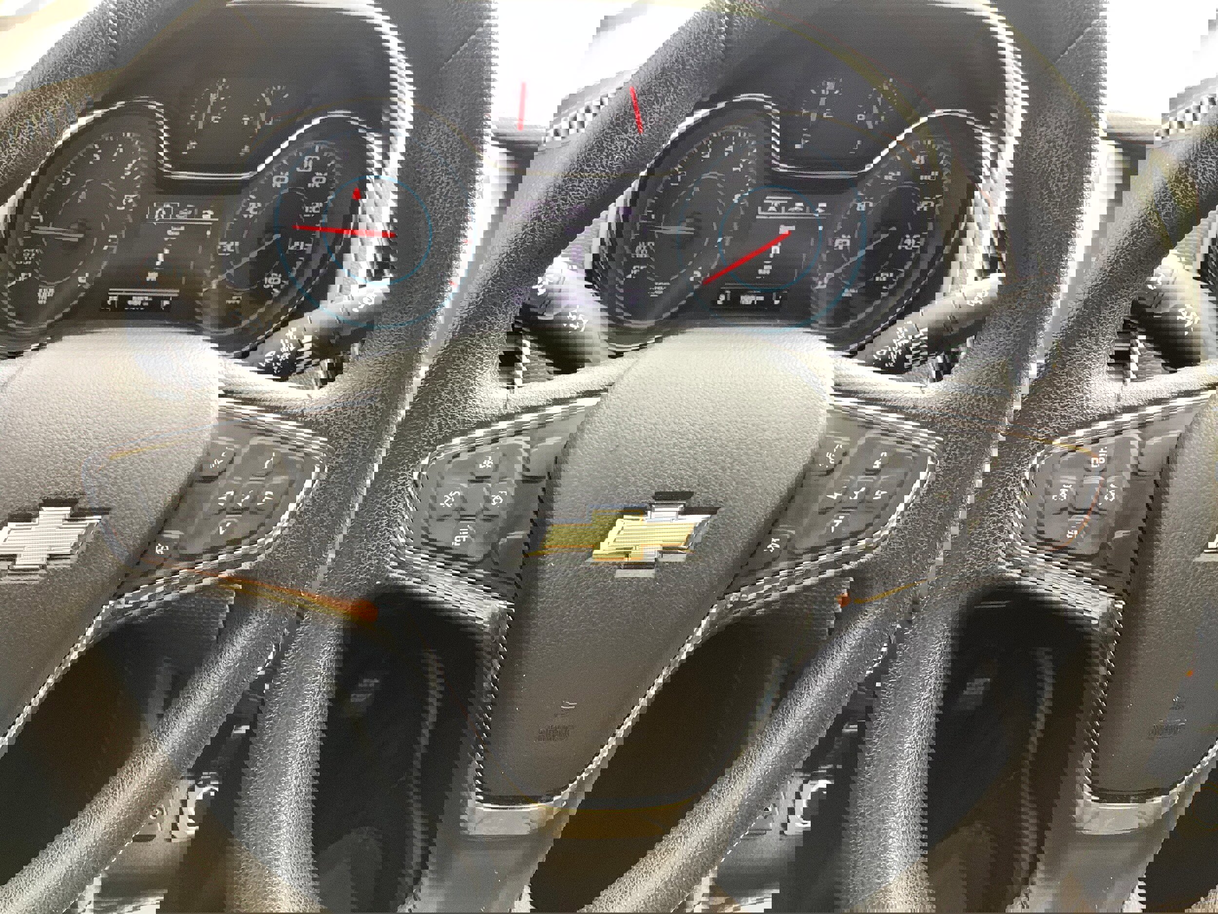 Used 2017 Chevrolet Cruze LT w/ Convenience Package image 17