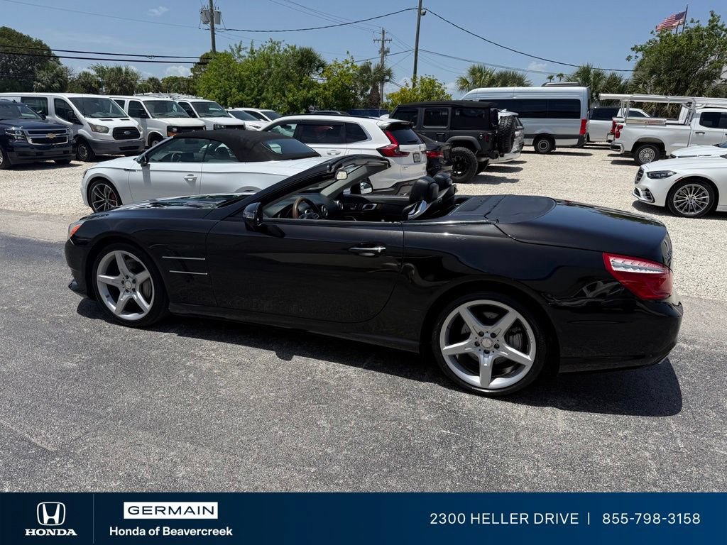 Used 2013 Mercedes-Benz SL 550 image 3