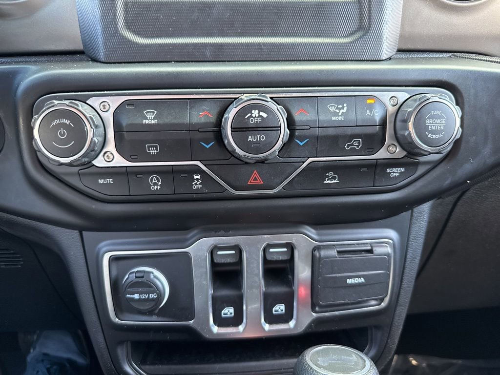 Used 2021 Jeep Wrangler Sport S image 26