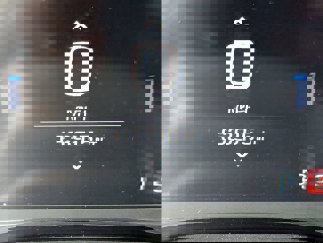 Used 2019 Chevrolet Camaro LT RWD image 12