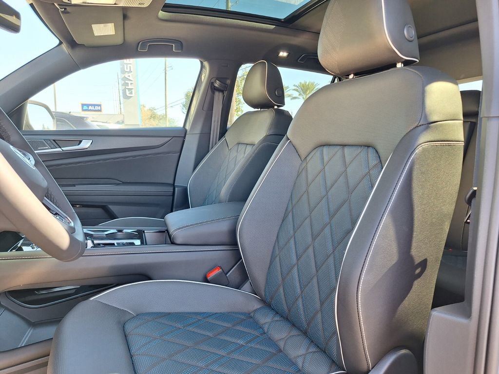 New 2026 Volkswagen Atlas Cross Sport SEL Premium R-Line image 20