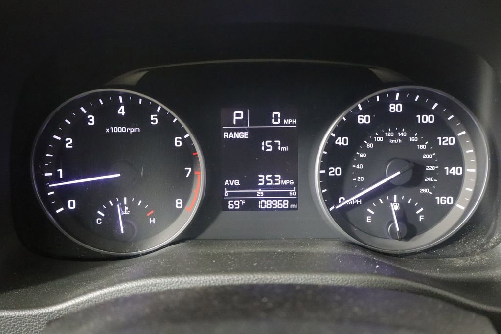 Used 2017 Hyundai Elantra SE FWD image 11
