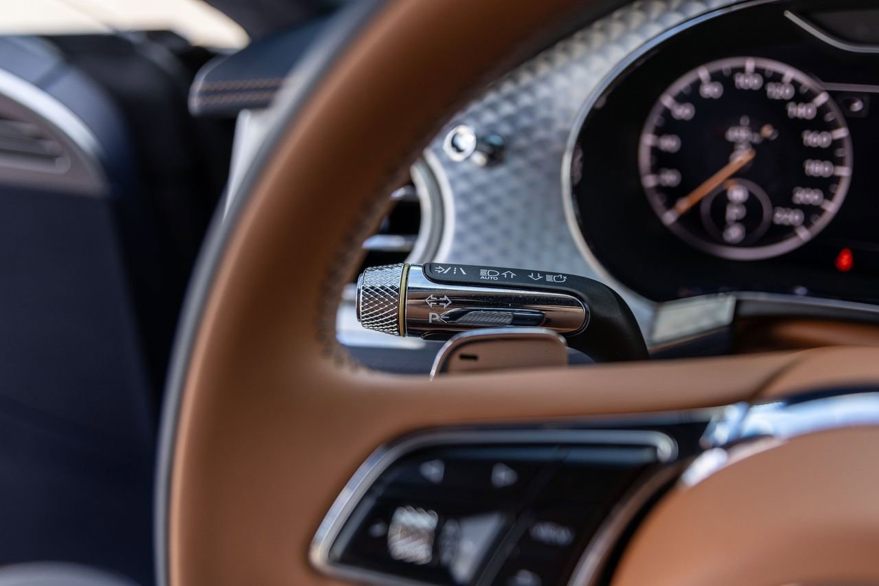 Used 2023 Bentley Continental GT Azure AWD/4WD image 42