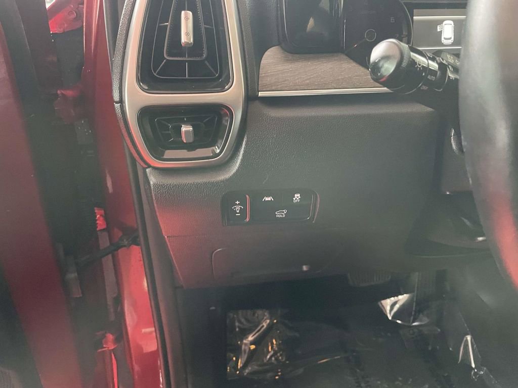 Used 2021 Kia Sorento EX image 29