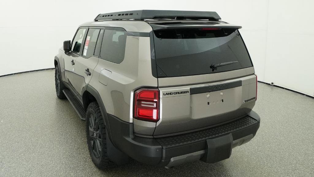 New 2027 Toyota Land Cruiser w/ Premium Package AWD/4WD image 17