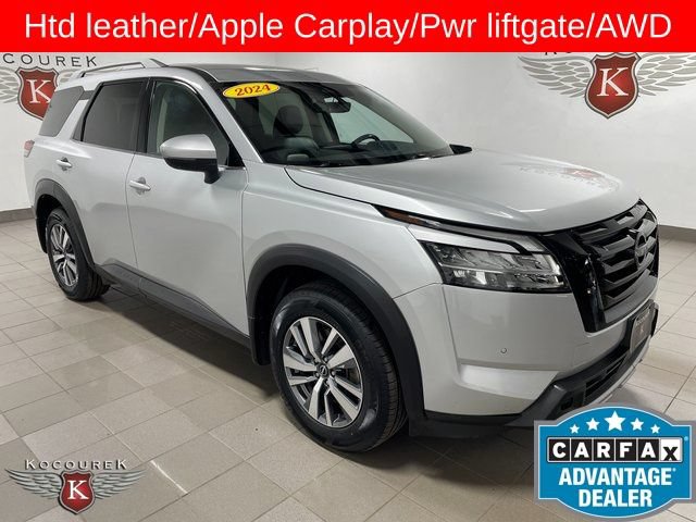 Used 2024 Nissan Pathfinder SL w/ Black Appearance Package