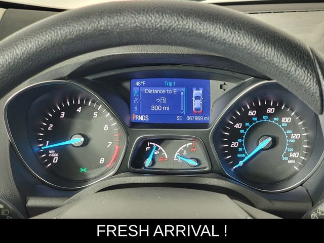 Used 2015 Ford Escape SE image 28