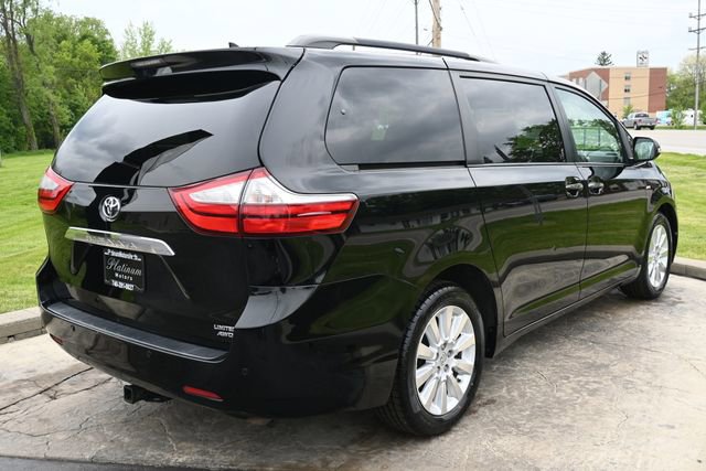 Used 2016 Toyota Sienna Limited Premium AWD/4WD image 5