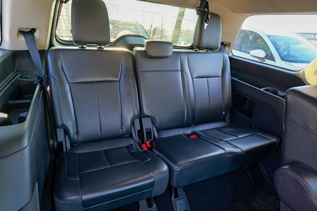 Used 2024 Ford Expedition XLT image 32