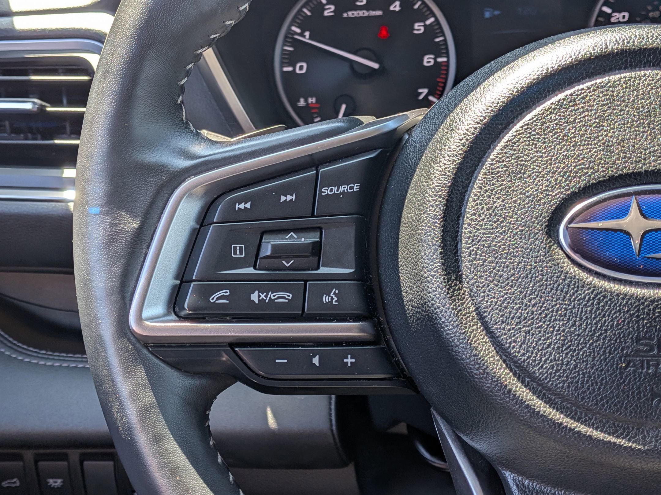 Certified 2023 Subaru Ascent Touring image 15