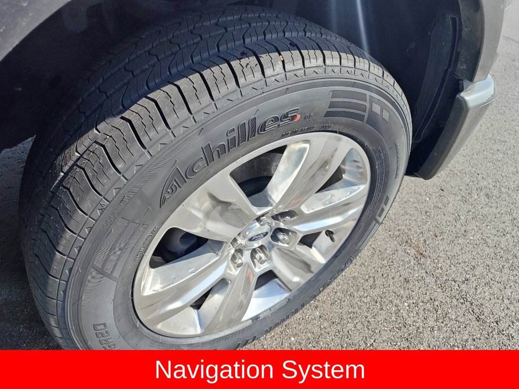 Used 2015 Ford F150 Platinum w/ Equipment Group 701A Luxury AWD/4WD image 5