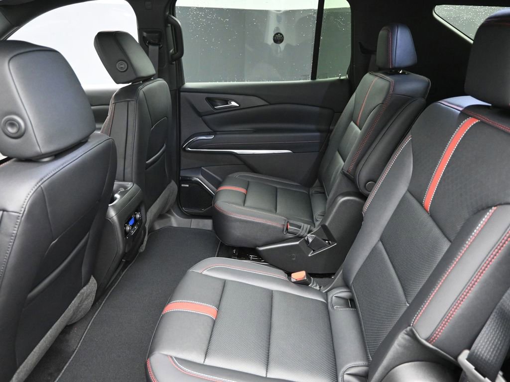 New 2026 Chevrolet Traverse RS image 15