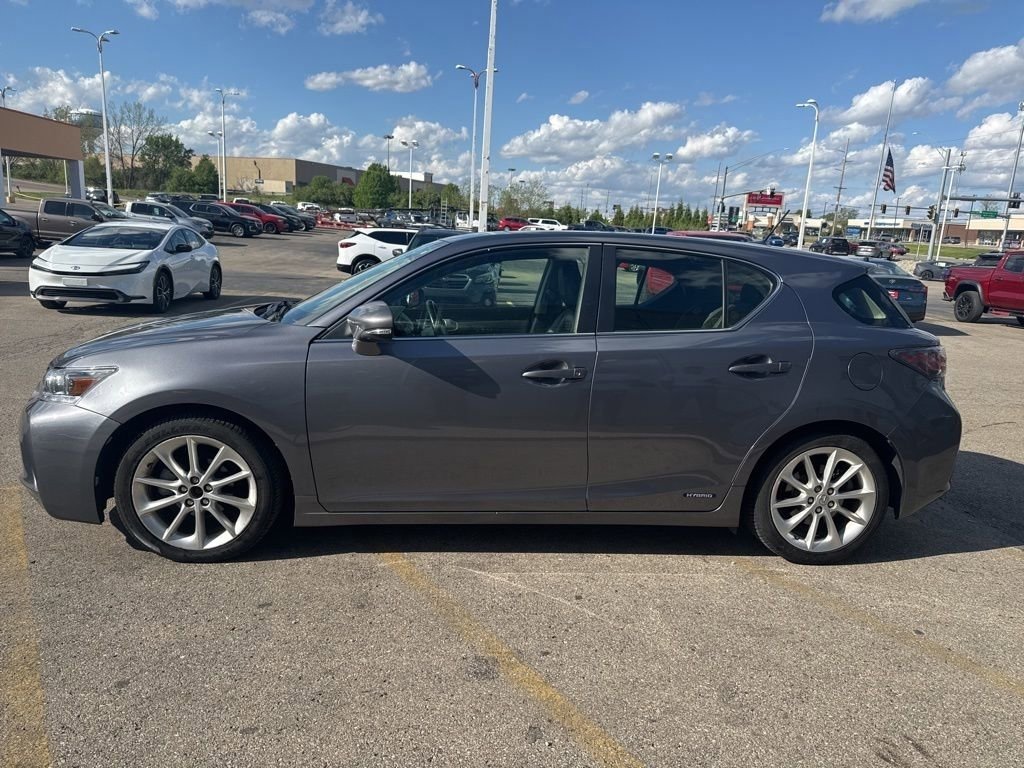 Used 2012 Lexus CT 200h Premium image 9