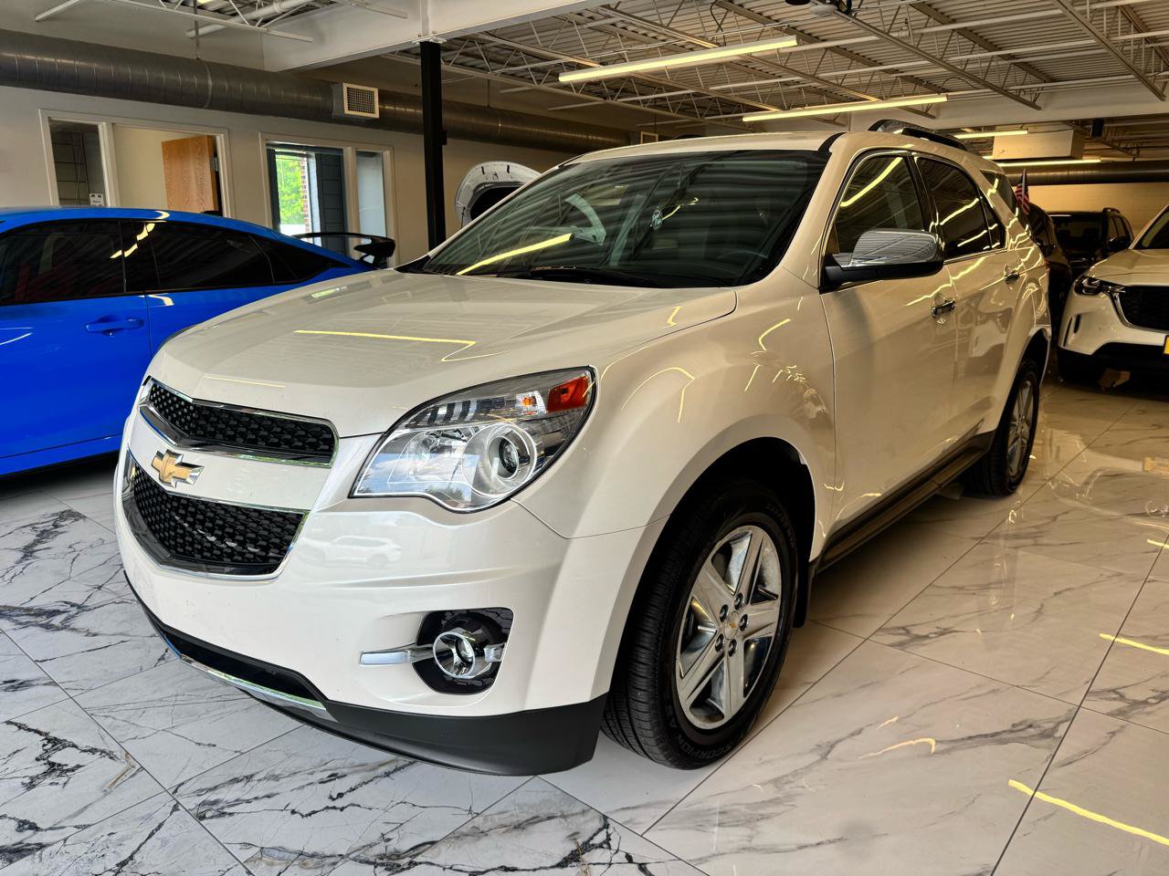 Used 2015 Chevrolet Equinox LTZ FWD image 3