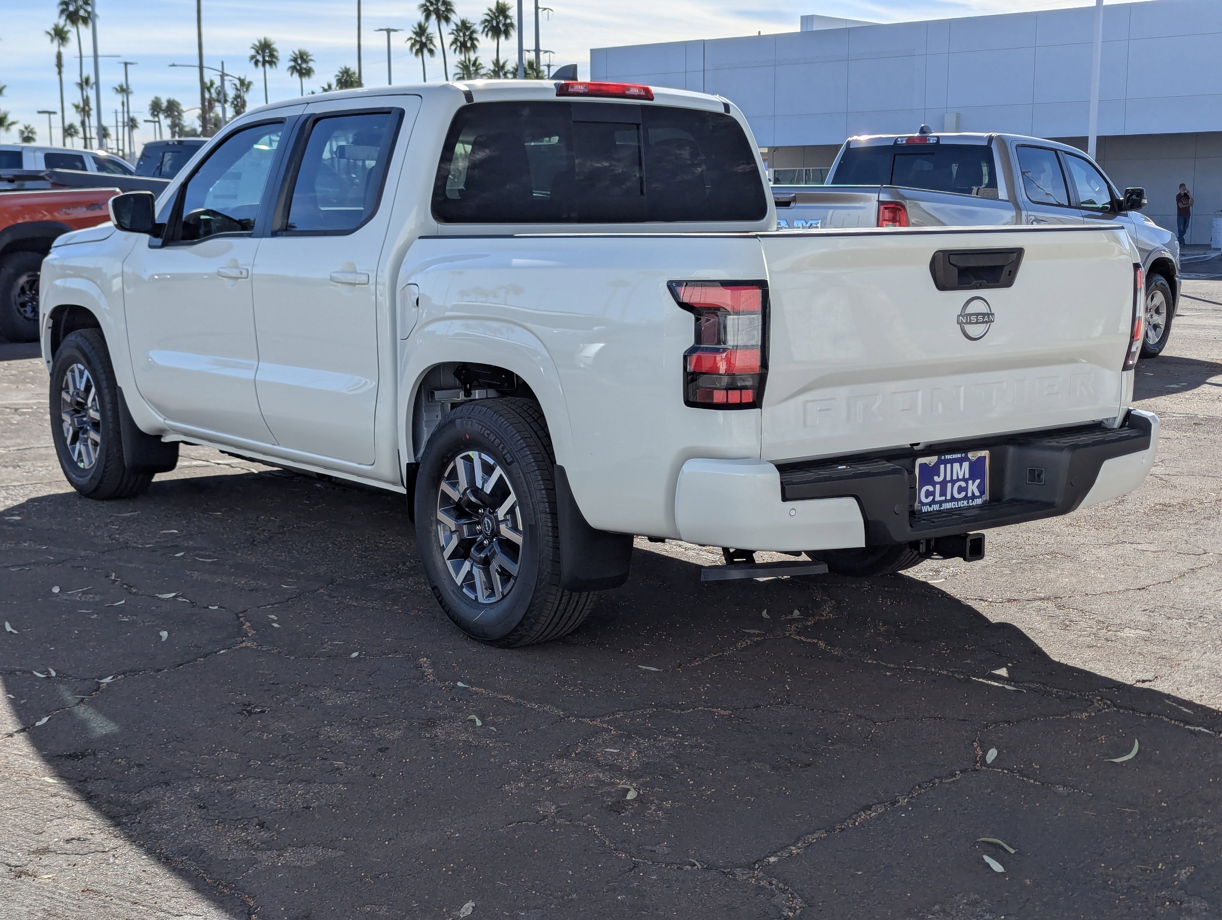 New 2026 Nissan Frontier SV image 4