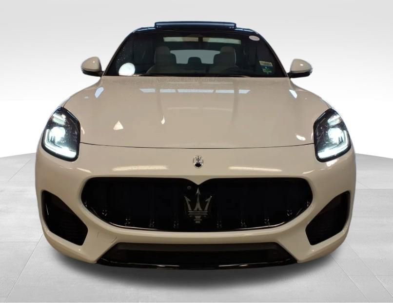 Used 2023 Maserati Grecale Modena image 13