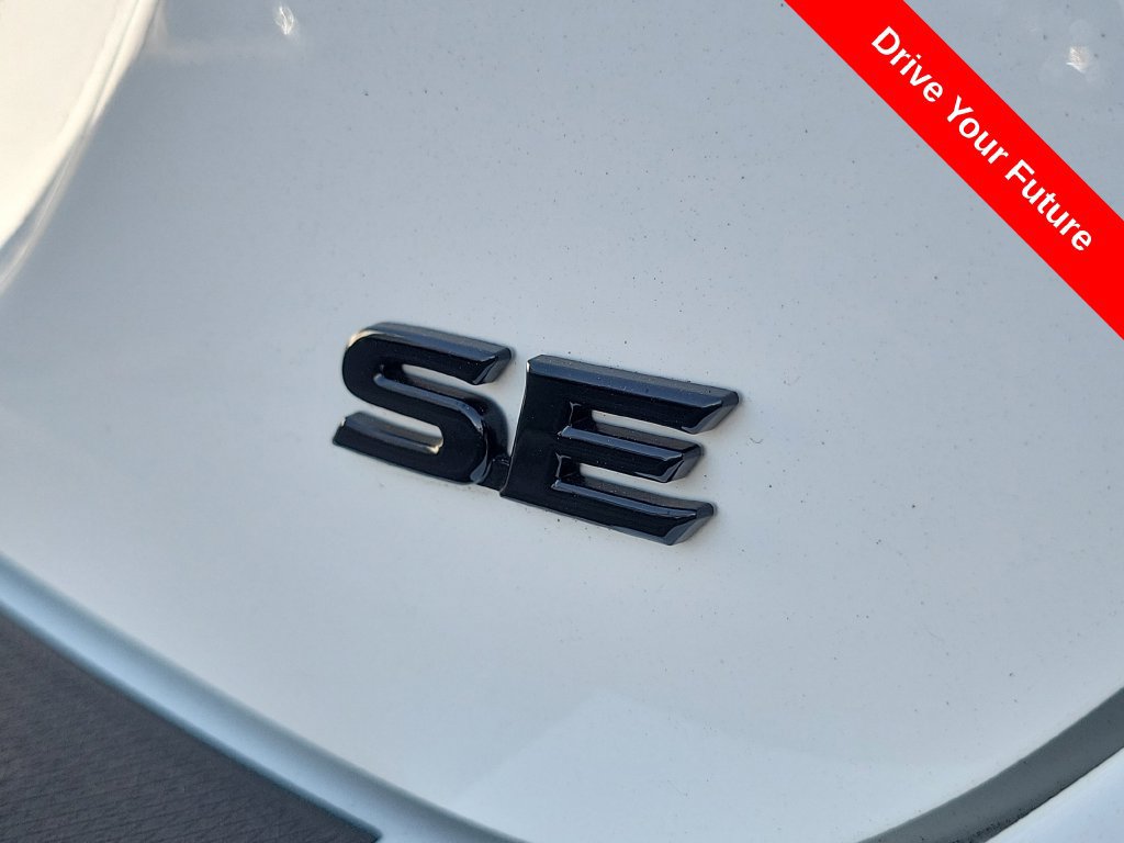 Used 2023 Toyota Camry SE FWD image 24