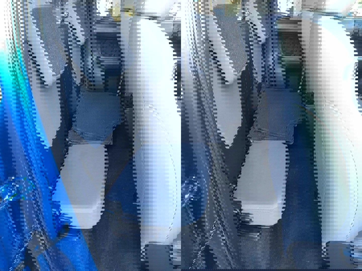 Used 2016 Toyota Tacoma SR5 w/ SR5 Appearance Package (SN) AWD/4WD image 20