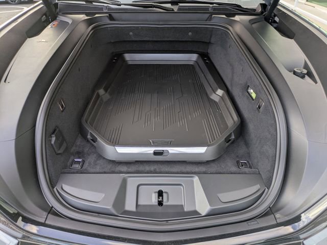 New 2026 Cadillac Escalade IQL Sport 1 w/ LPO, ONYX Package image 38