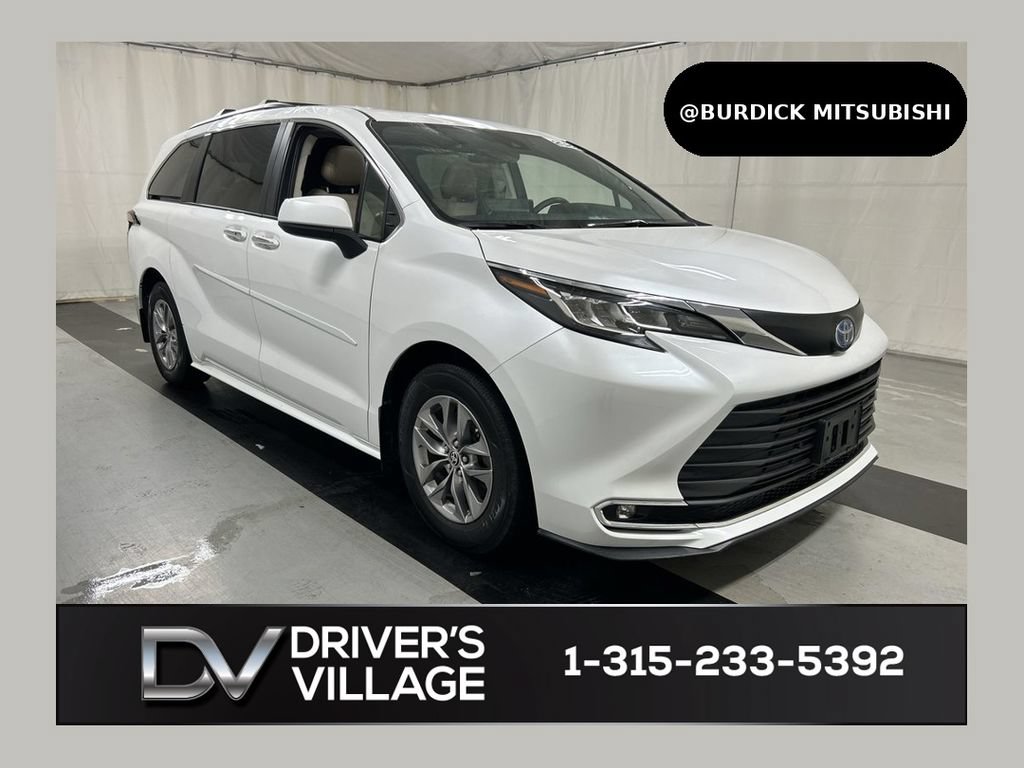 Used 2023 Toyota Sienna XLE w/ XLE Plus Package