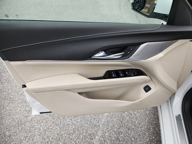 Used 2021 Cadillac CT4 Luxury w/ Sun And Sound Package image 12