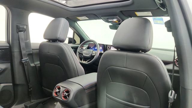 Used 2025 Chevrolet Blazer EV RS image 27