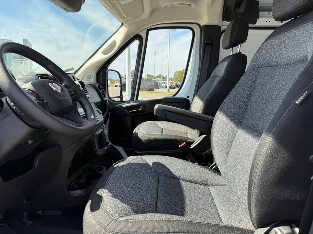 New 2026 RAM ProMaster 1500 w/ Convenience Group FWD image 9